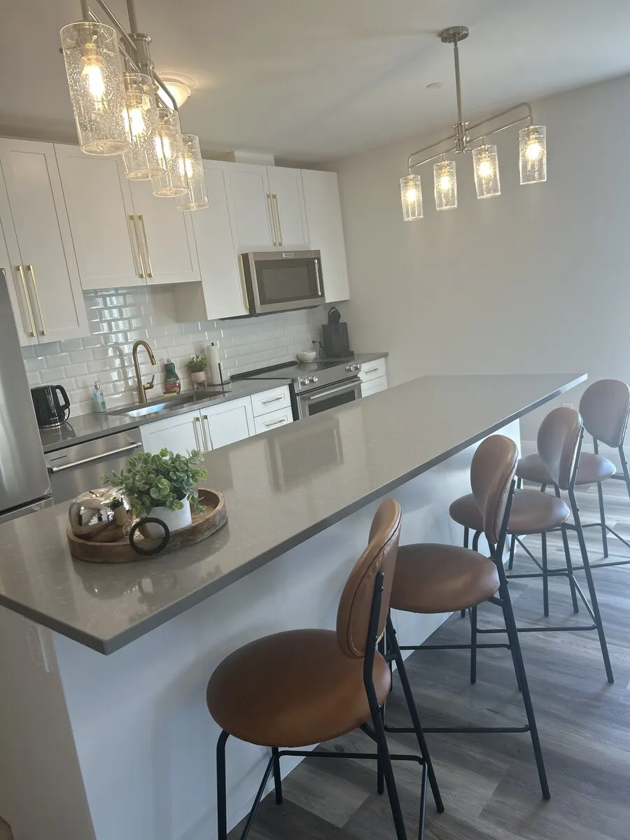 Move-out kitchen clean in Columbus OH